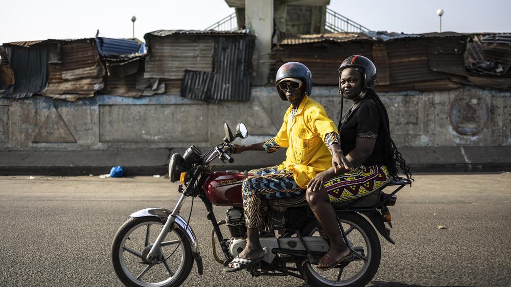  Das Militär hat laut dem Präsidenten einen Coup verhindert.