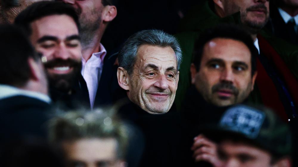  Frankreichs früherer Präsident Nicolas Sarkozy besucht ein Champions-League-Spiel von Paris Saint-Germain.