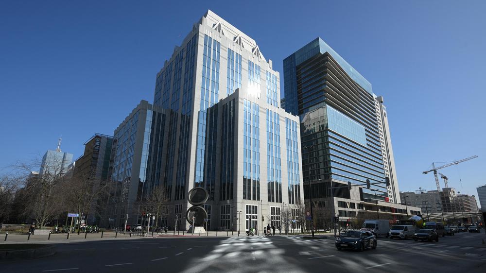  Dieses Foto wurde am 5. März 2025 in Brüssel aufgenommen und zeigt das Gebäude, in dem „Euroclear“, eine internationale Fondsverwahrstelle mit Sitz in Belgien, untergebracht ist.