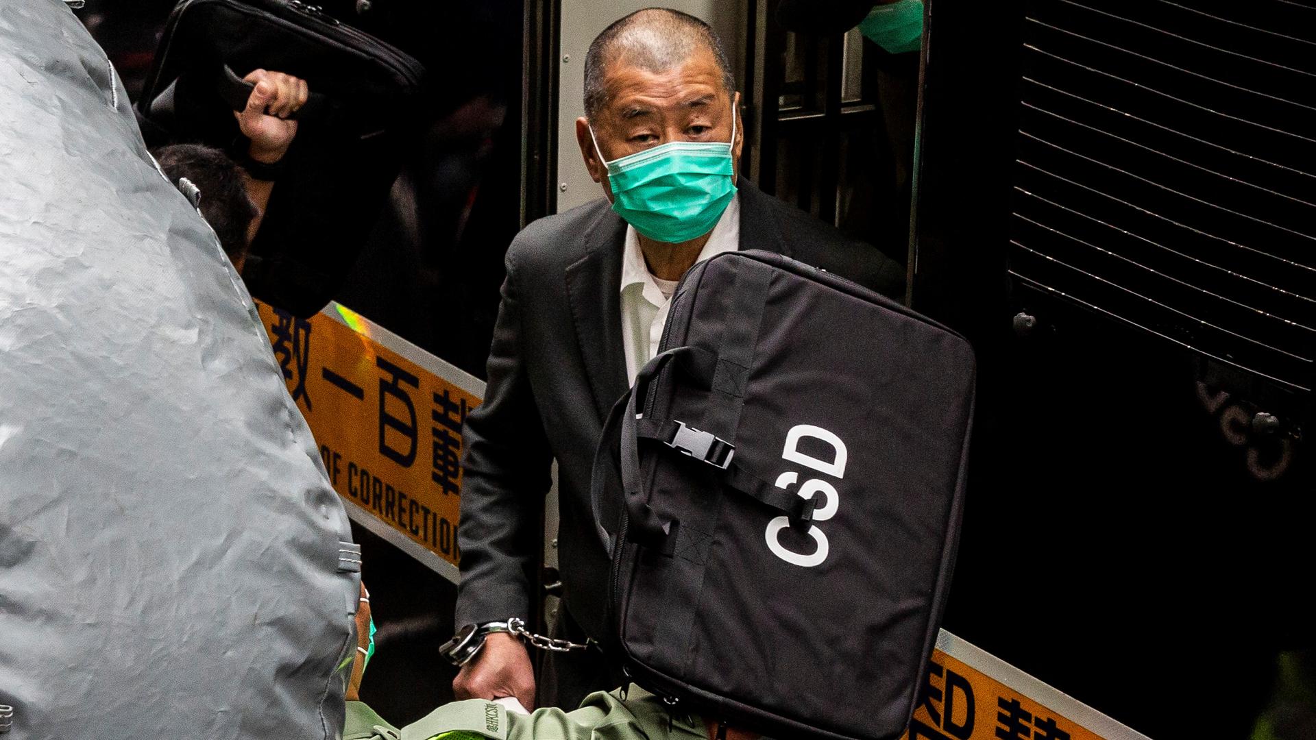 China: Hongkonger Gericht spricht Verleger Jimmy Lai schuldig