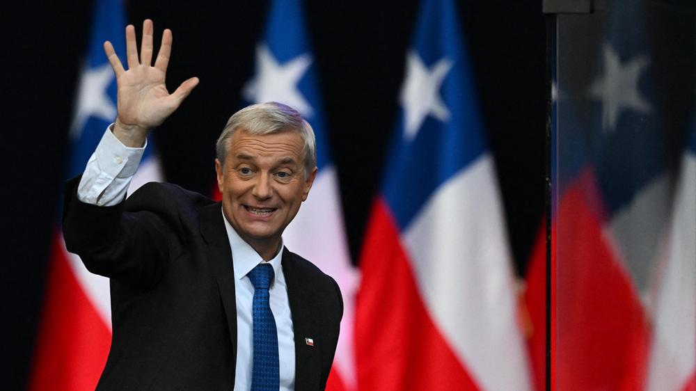  Der Rechtspolitiker will neue Gefängnisse bauen und die Unternehmenssteuern senken.