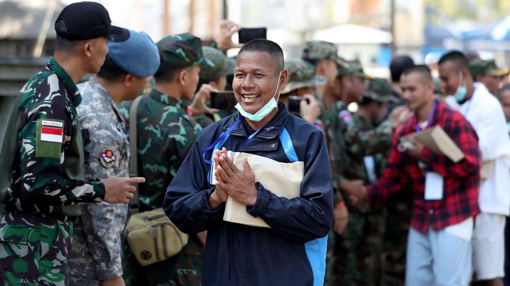 Grenzkonflikt: Ein Soldat aus Kambodscha nach seiner Freilassung