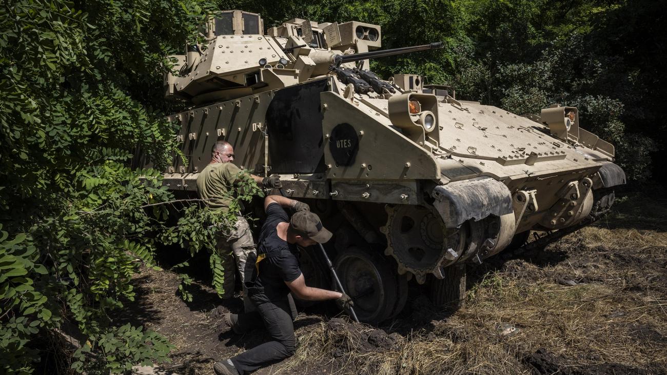 Krieg gegen die Ukraine: Militärhilfen für die Ukraine fallen auf niedrigsten Stand seit 2022