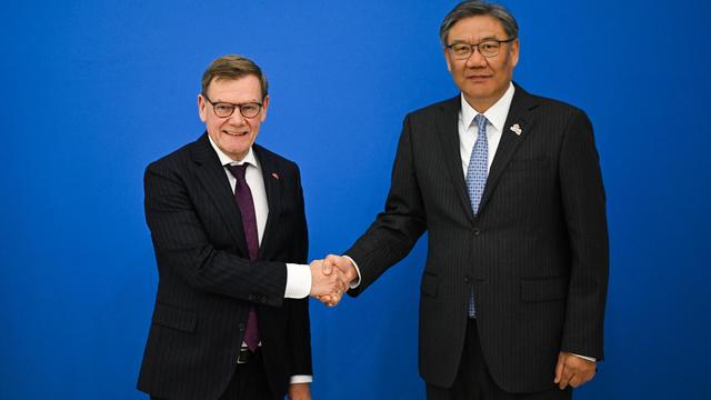 Chinareise: Johann Wadephul betont Notwendigkeit von Freihandel mit China