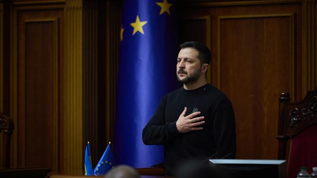 Wahlen in der Ukraine: Selenskyjs Wahlankündigung ist diplomatisches Theater