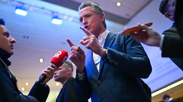 Weltwirtschaftsforum 2026: Kaliforniens Gouverneur fordert EU zu härterem Ton gegenüber Trump auf