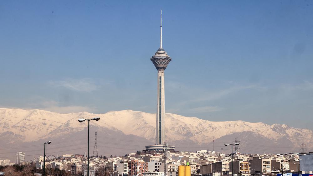 Proteste im Iran: Der Iran hatte das Internet während Massenprotesten wiederholt eingeschränkt, etwa 2009, 2019 und 2022.