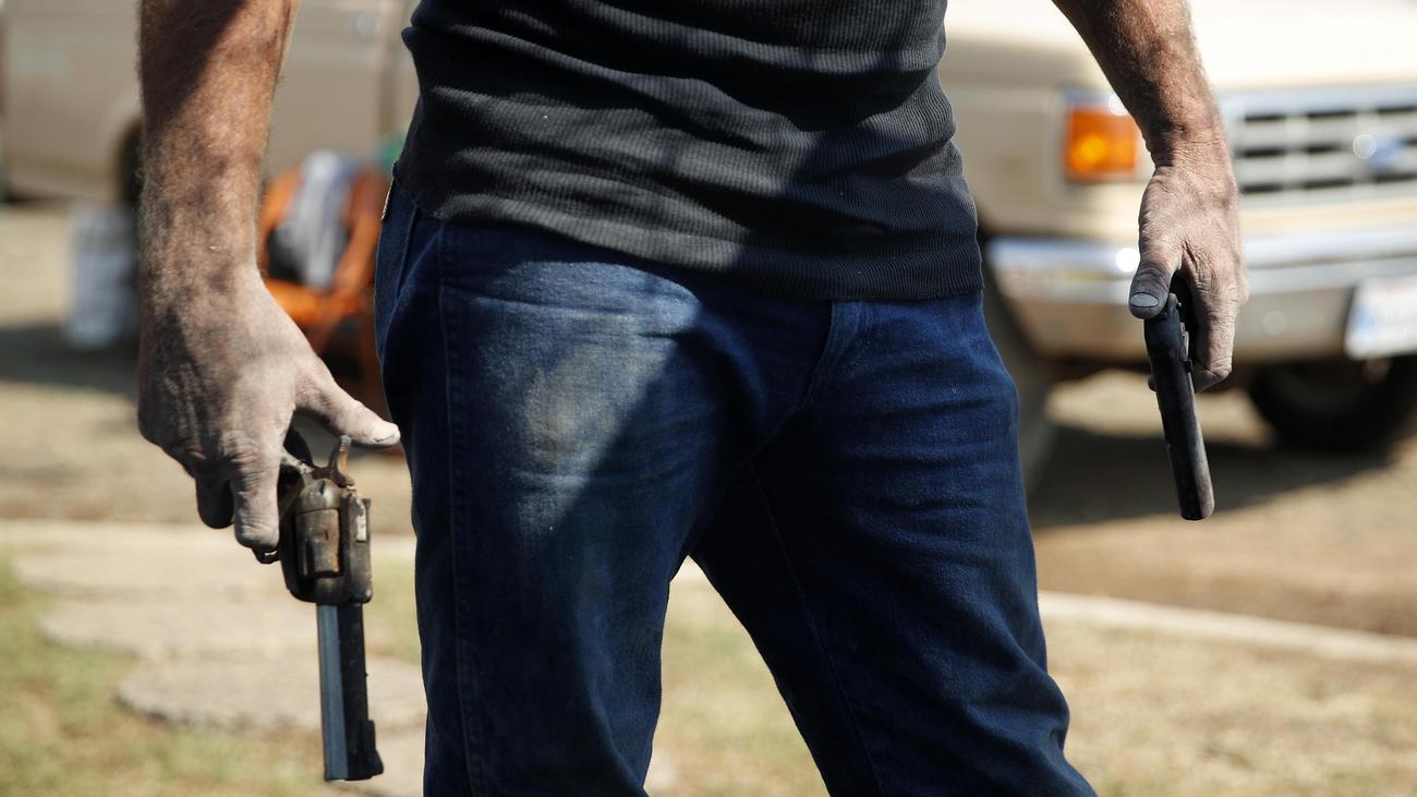 Waffengesetze: US-Berufungsgericht kippt Kaliforniens Verbot, Waffen offen zu tragen