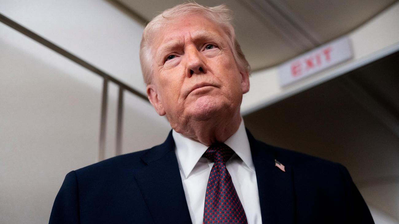 Proteste im Iran: Donald Trump kündigt Strafzölle für Irans Handelspartner an