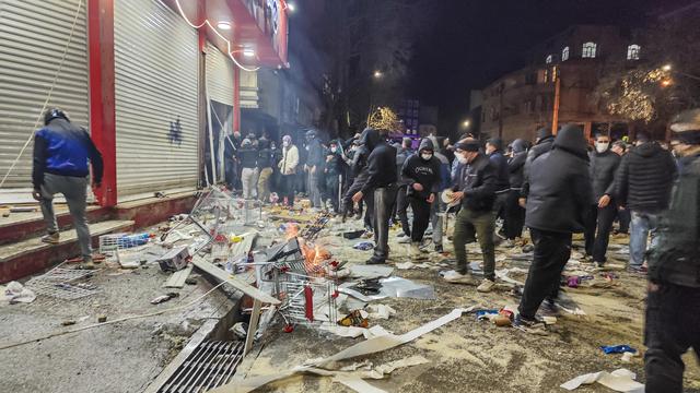 Proteste im Iran: Ajatollah Chamenei rückt Demonstranten in Nähe der USA