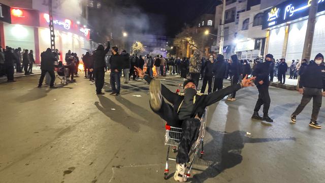 Iran: Proteste im Iran erreichen neuen Höhepunkt