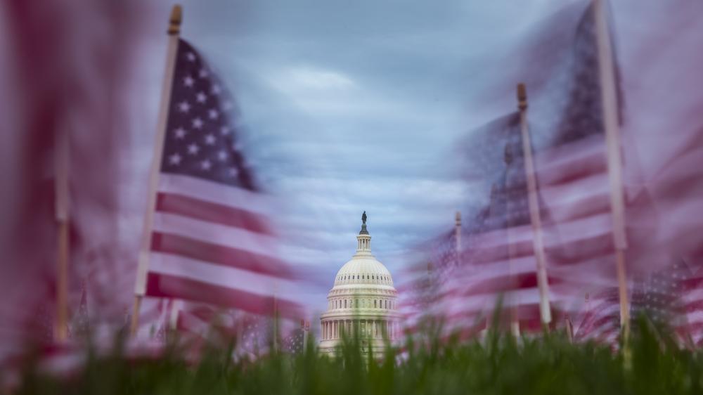  Hintergrund des Haushaltsstreits in den USA sind Forderungen der Demokraten nach strengeren Auflagen für die Einwanderungsbehörde ICE.