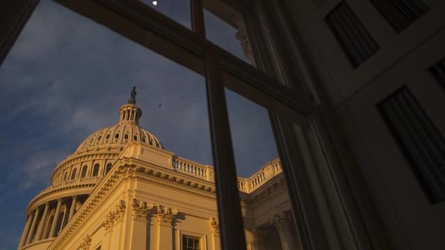 US-Überblick: Ermittlungen im Fall Pretti, kurze Haushaltssperre tritt in Kraft