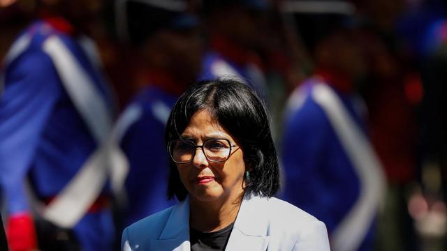 USA und Venezuela: Venezuelas Militär stellt sich hinter Vizepräsidentin