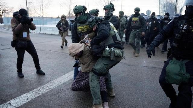 Minneapolis: Gegner und Unterstützer der ICE-Razzien prallen aufeinander