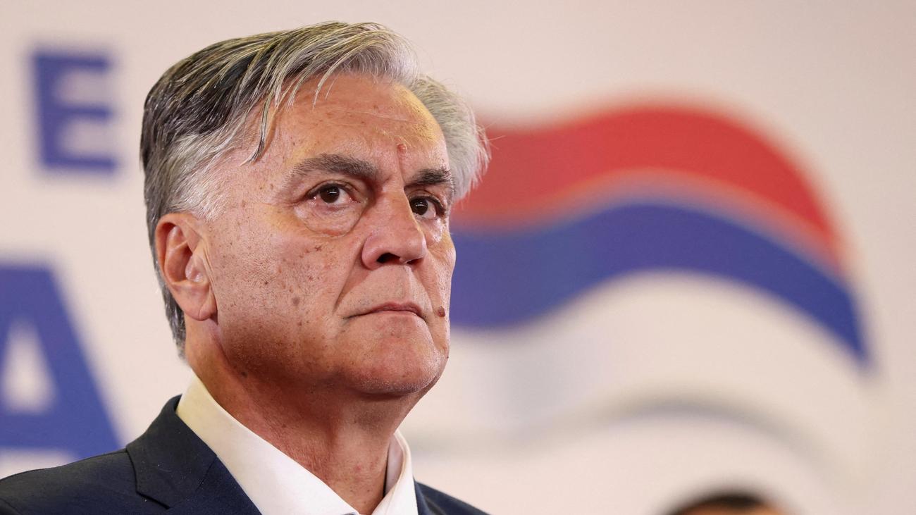 Republika Srpska: Regierungskandidat Siniša Karan bleibt Wahlsieger