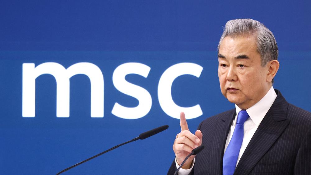  Der chinesische Außenminister Wang Yi sprach am Samstagvormittag auf der Münchner Sicherheitskonferenz.