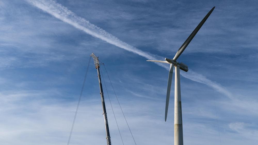  Frankreich drosselt Ausbau von Wind- und Solarkraft.