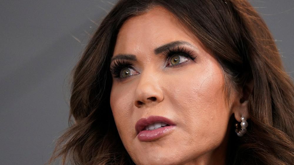  US-Heimatschutzministerin Kristi Noem will Bundesbeamten in Minneapolis Bodycams zur Verfügung stellen.