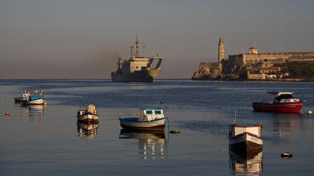  Bei einem Schusswechsel mit der Besatzung eines Schnellboots wurden mehrere Menschen getötet.