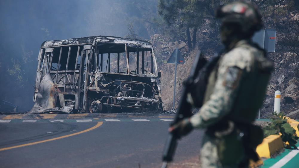  Bei Zusammenstößen in Mexiko sind nach Regierungsangaben mehr als 70 Menschen getötet worden.