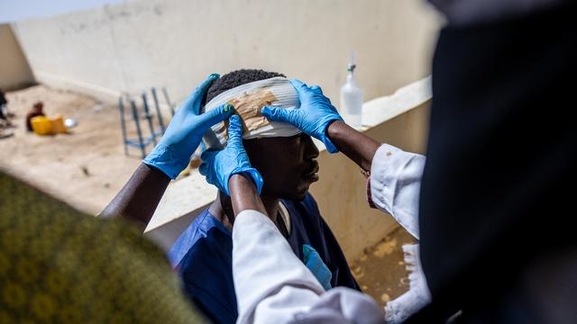 Südsudan: Zehntausende Menschen fliehen vor Gewalt im Südsudan