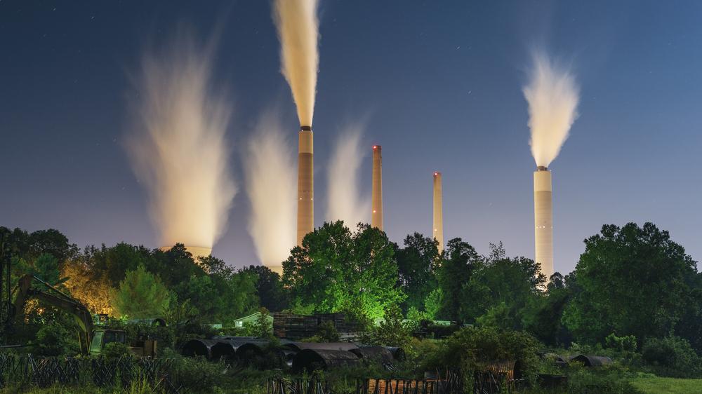  Ein Kohlekraftwerk in Winfield im US-Bundesstaat West Virginia