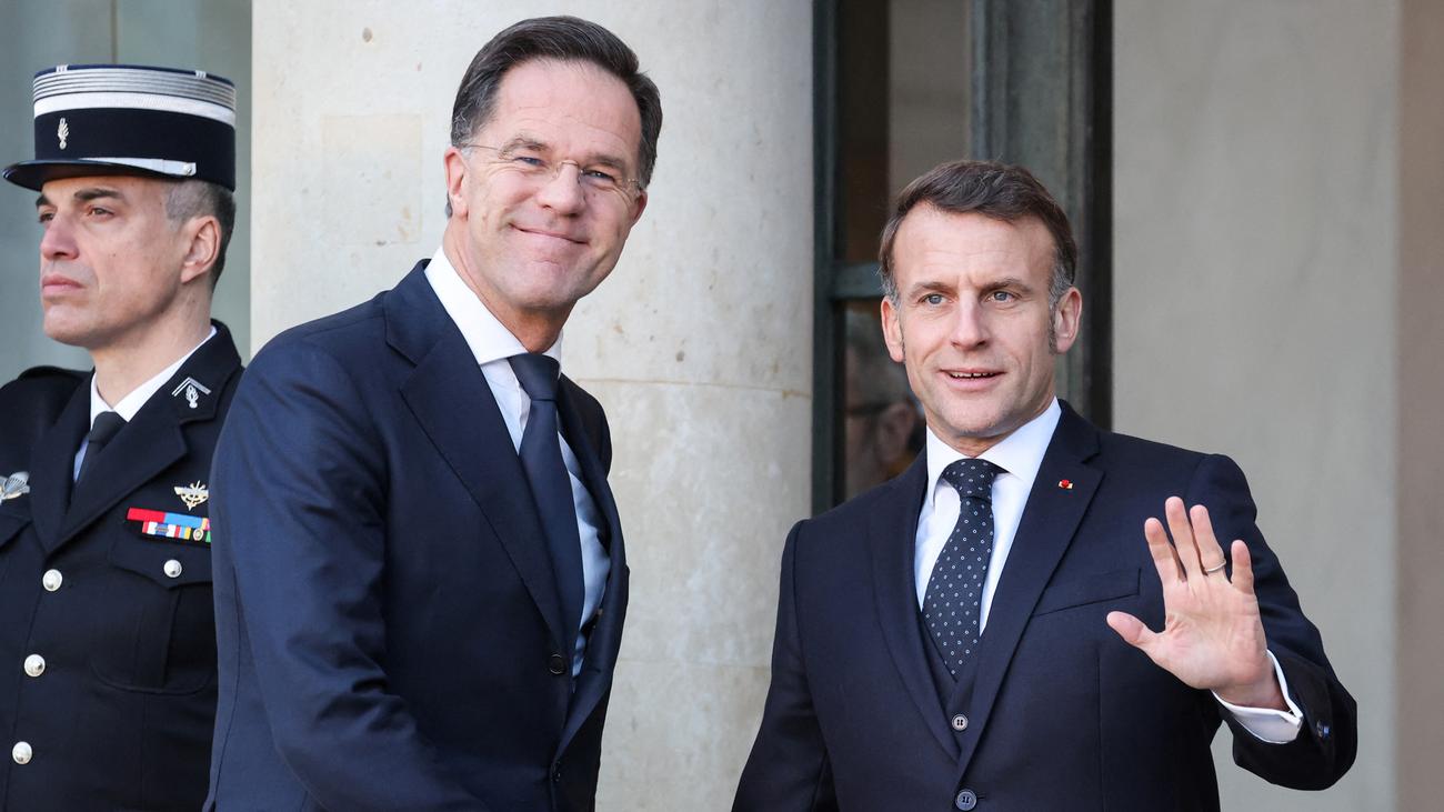 EU-Hilfen: Rutte und Macron fordern verstärkte Unterstützung für die Ukraine