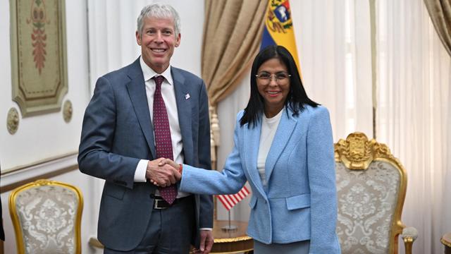 US vows Venezuelan oil surge