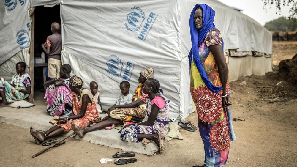  Eine Frau in einem südsudanesischen Flüchtlingslager in der Stadt Bor