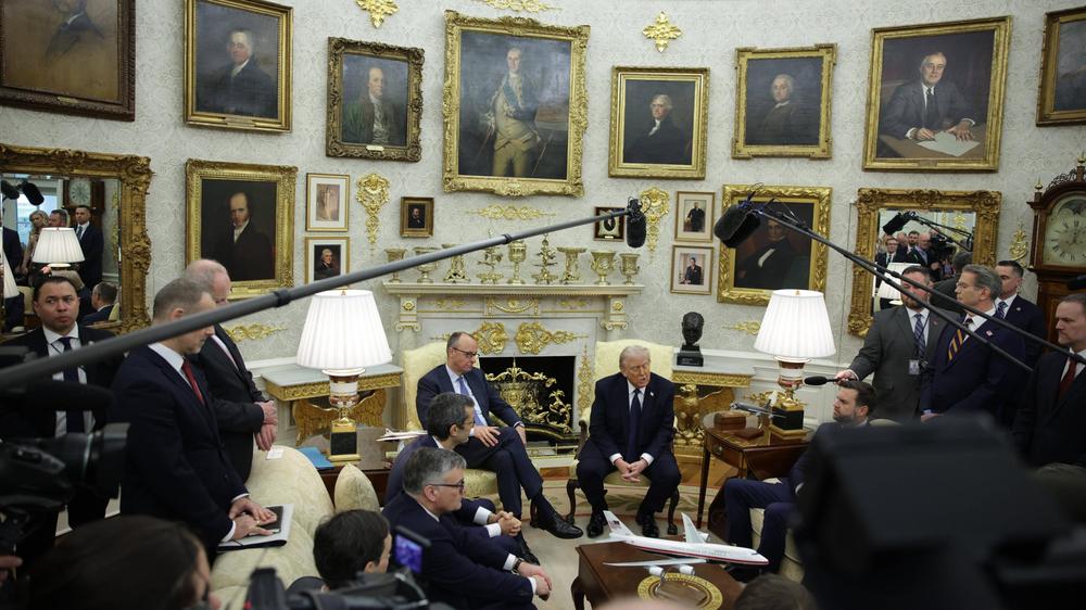  Donald Trump und Friedrich Merz bei dessen Besuch im Weißen Haus am 3. März