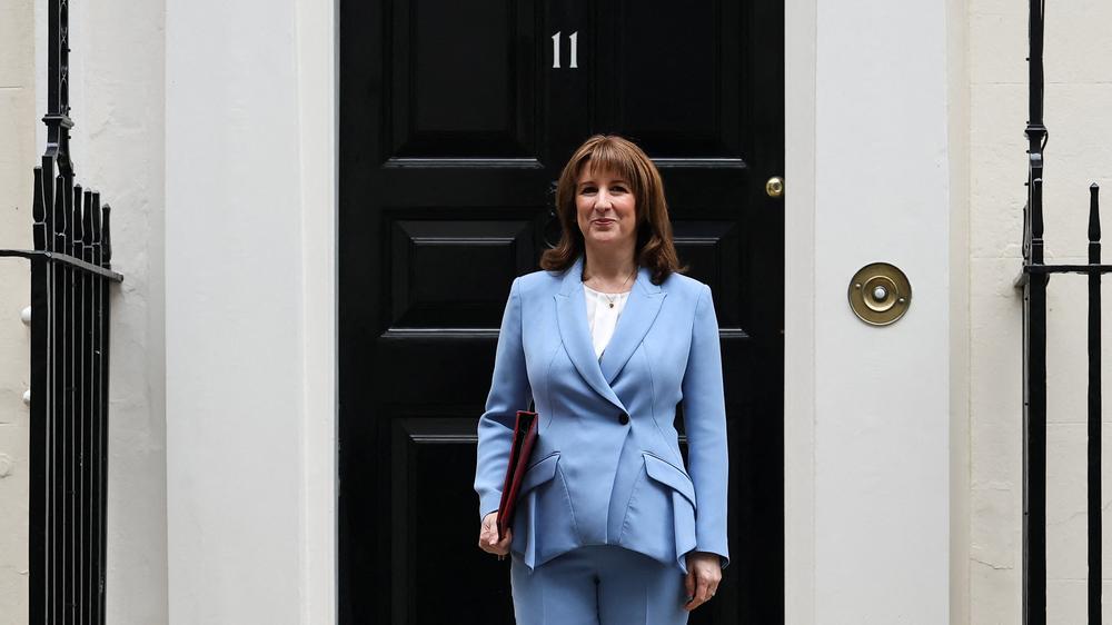  Die britische Finanzministerin Rachel Reeves will nach dem Brexit 2020 die globalen Wirtschaftsbeziehungen Großbritanniens wieder stärken.