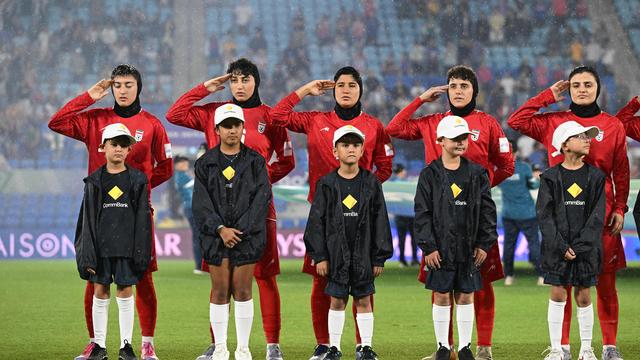 Bild: Iranische Fußball-Nationalmannschaft: Australien versucht laut Donald Trump Irans Fußballerinnen zu schützen