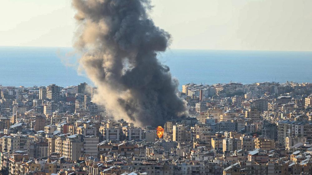  Rauchschwaden über dem Südlibanon nach einem israelischen Luftangriff