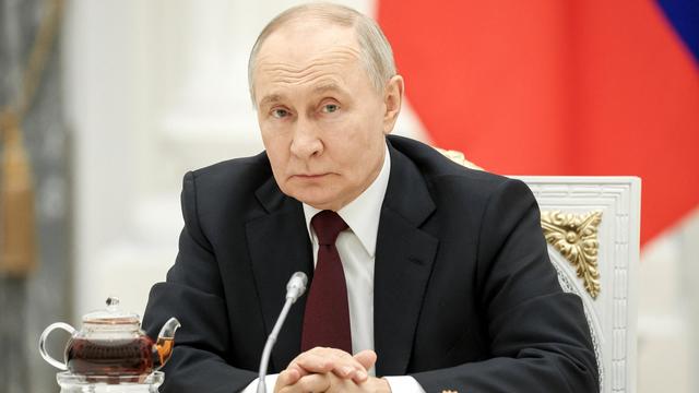 Russland und Iran: Wladmir Putin fordert Ende des Irankriegs