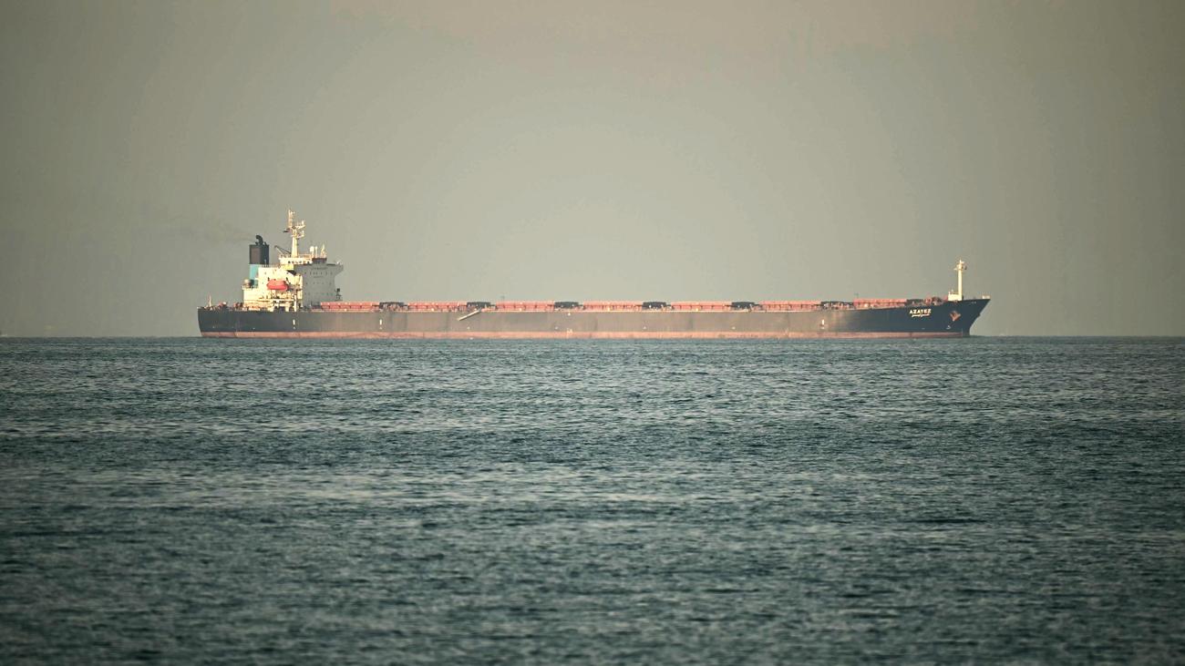 Oman: Frachter stauen sich nach Angriffen vor Straße von Hormus