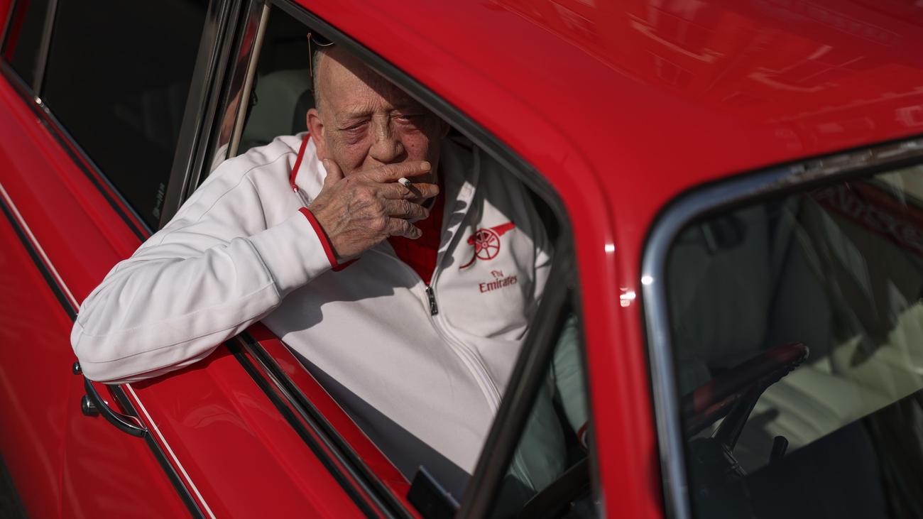 Tabakverbot in Großbritannien: Britisches Parlament verabschiedet Gesetz für Verbot von Tabakverkauf