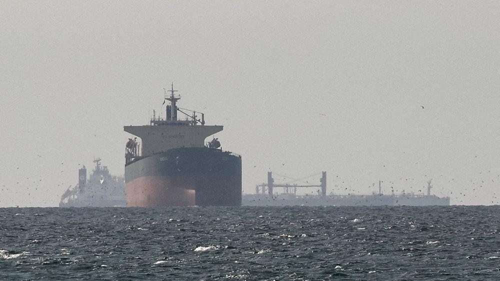  Weil die USA an der US-Blockade vor der Straße von Hormus festhalten, hatte der Iran die Meerenge wieder geschlossen.