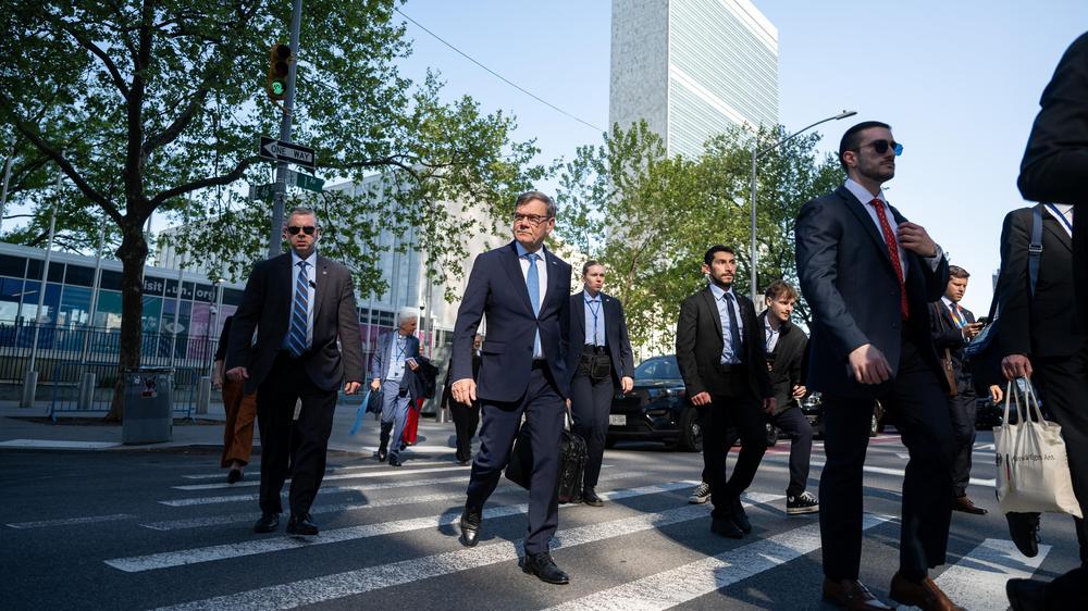 Johann Wadephul bei den UN: Kurzbesuch bei den Vereinten Nationen in New York: der deutsche Außenminister Johann Wadephul