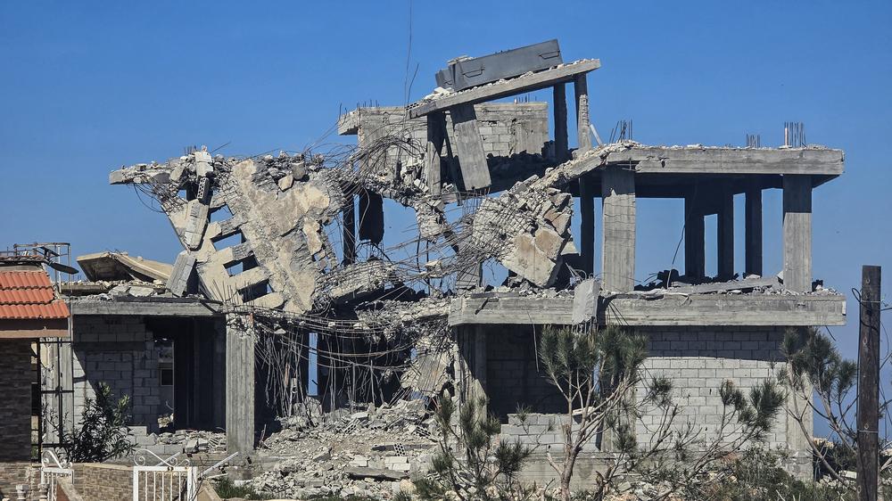  Ein zerstörtes Haus in der Region Bint Dschbeil im Süden des Libanons (Bild vom 22. April)