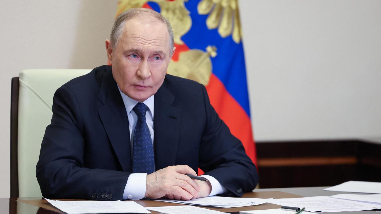 Krieg gegen die Ukraine: Putin verkündet Waffenruhe über die orthodoxen Osterfesttage