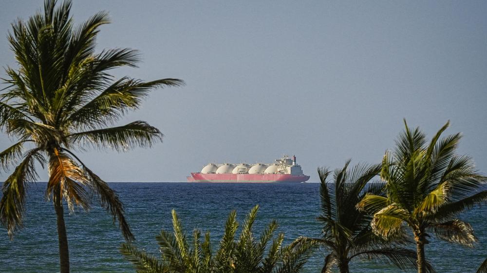  Der Schiffsverkehr in der Straße von Hormus bleibt weiterhin stark eingeschränkt.