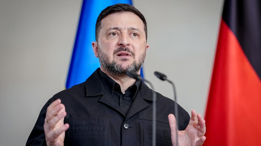  Wolodymyr Selenskyj, Präsident der Ukraine, hat Deutschland als wichtigsten strategischen Verbündeten in der Europäischen Union bezeichnet.