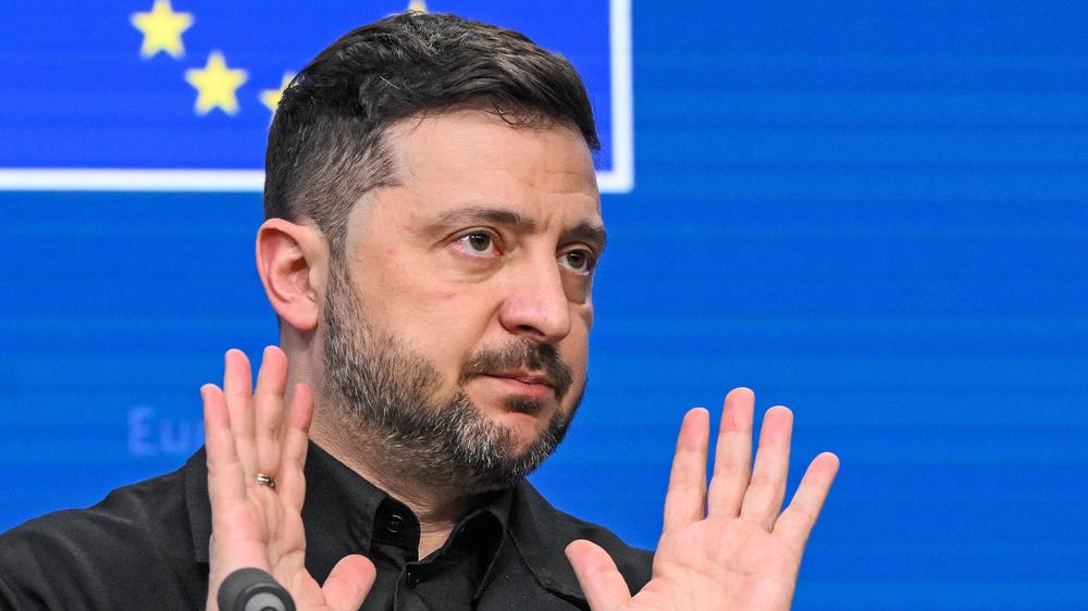 Wolodymyr Selenskyj Volodymyr Zelenskyy Blockade Ungarn Darlehen EU