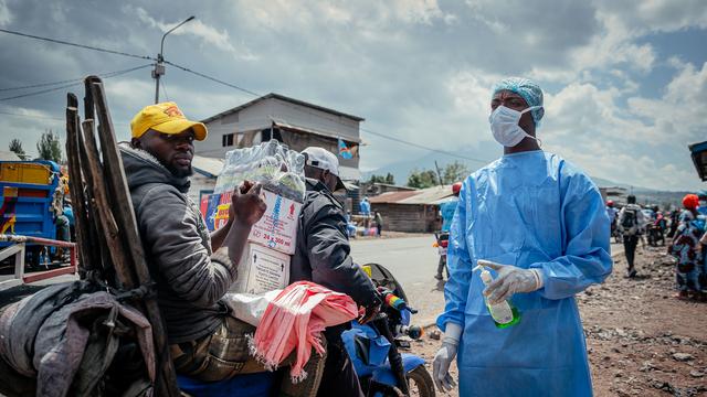 (+) Ebola-Ausbruch im Kongo: Die Kinder essen einmal am Tag, die Erwachsenen jeden zweiten