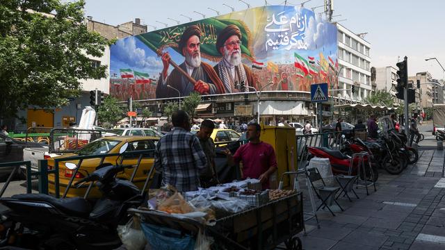 Irankrieg: Irans Präsident spricht über wirtschaftliche Schwierigkeiten