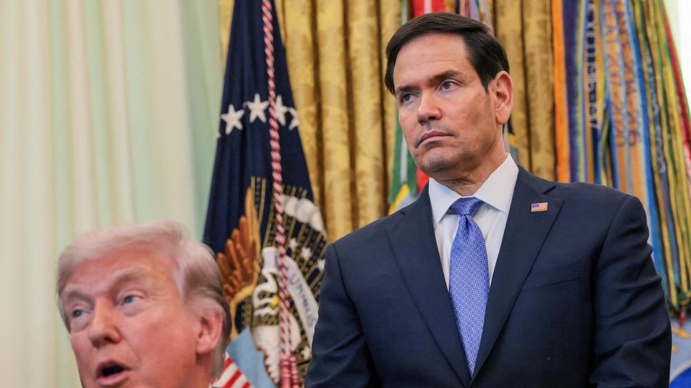  US-Außenminister Marco Rubio will kommende Woche anscheinend nach Italien reisen. Zuvor hatte Donald Trump Streits mit Papst Leo und der italienischen Ministerpräsidentin begonnen.