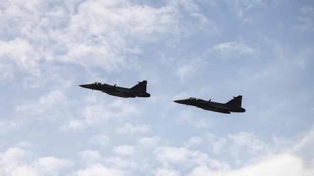 Krieg gegen die Ukraine: Schweden sagt der Ukraine bis zu 36 Gripen-Kampfjets zu 