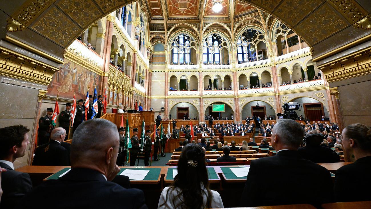 Ungarn: Ungarisches Parlament verabschiedet Gesetz zur Korruptionsbekämpfung