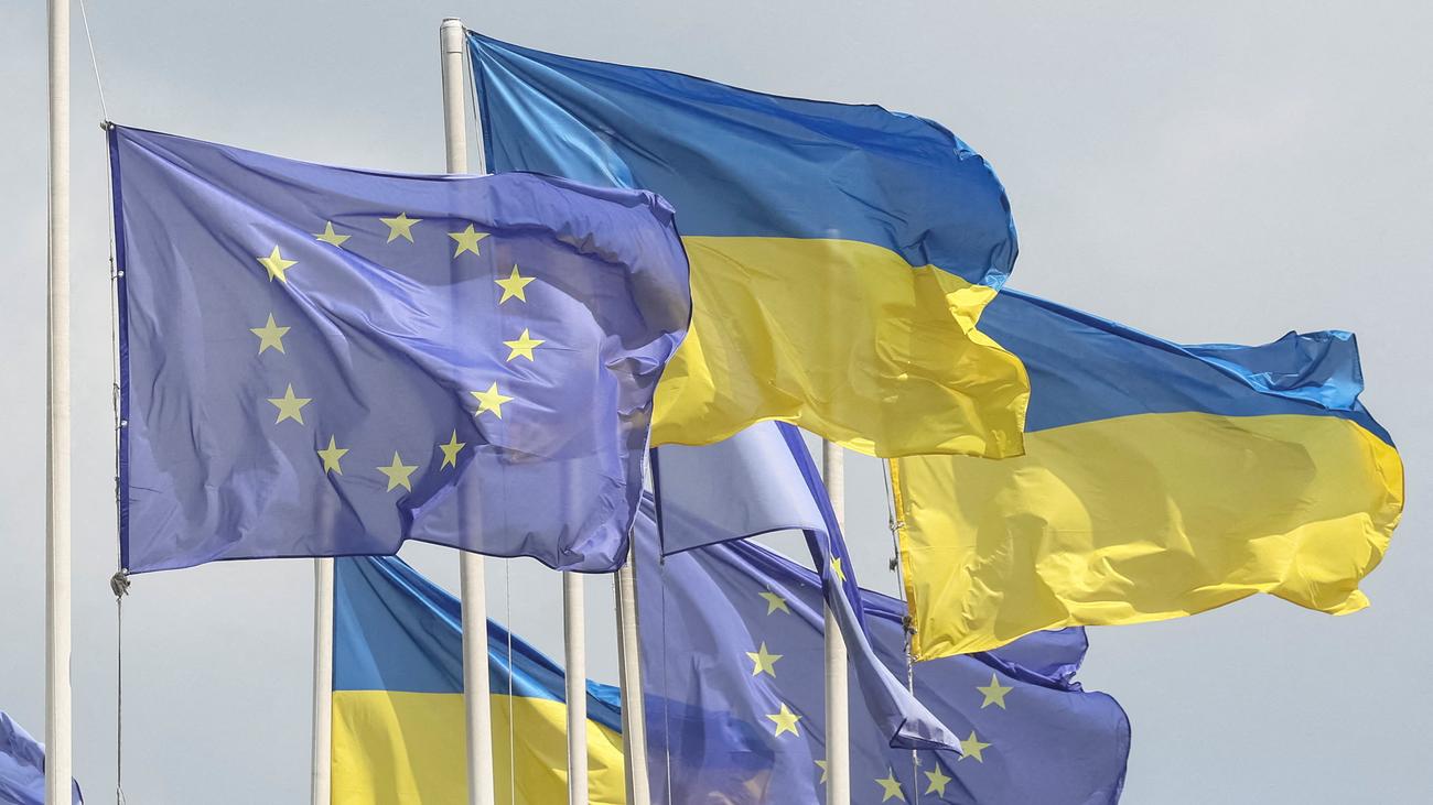 Europäische Union: EU leitet Beitrittsgespräche mit Ukraine und Moldau ein